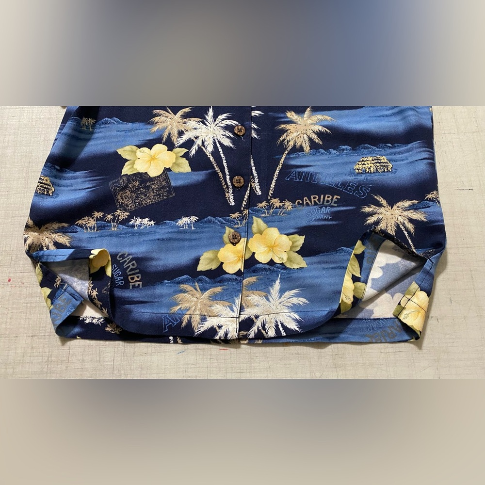 Island winds Navy and Yellow Tropical Shirt - Picture 6 of 8